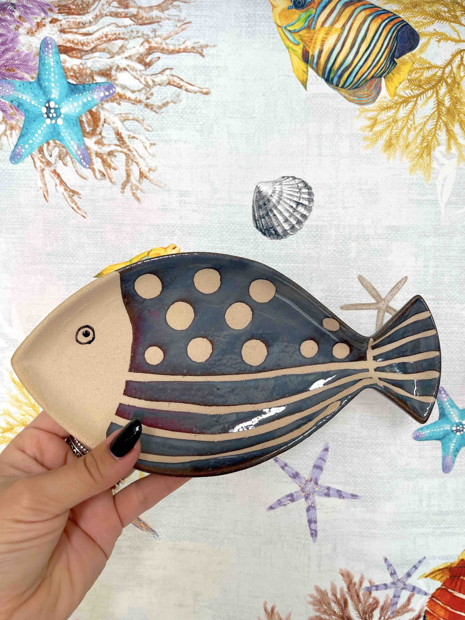 VASSOIO PESCE POIS BLU MONTEMAGGI