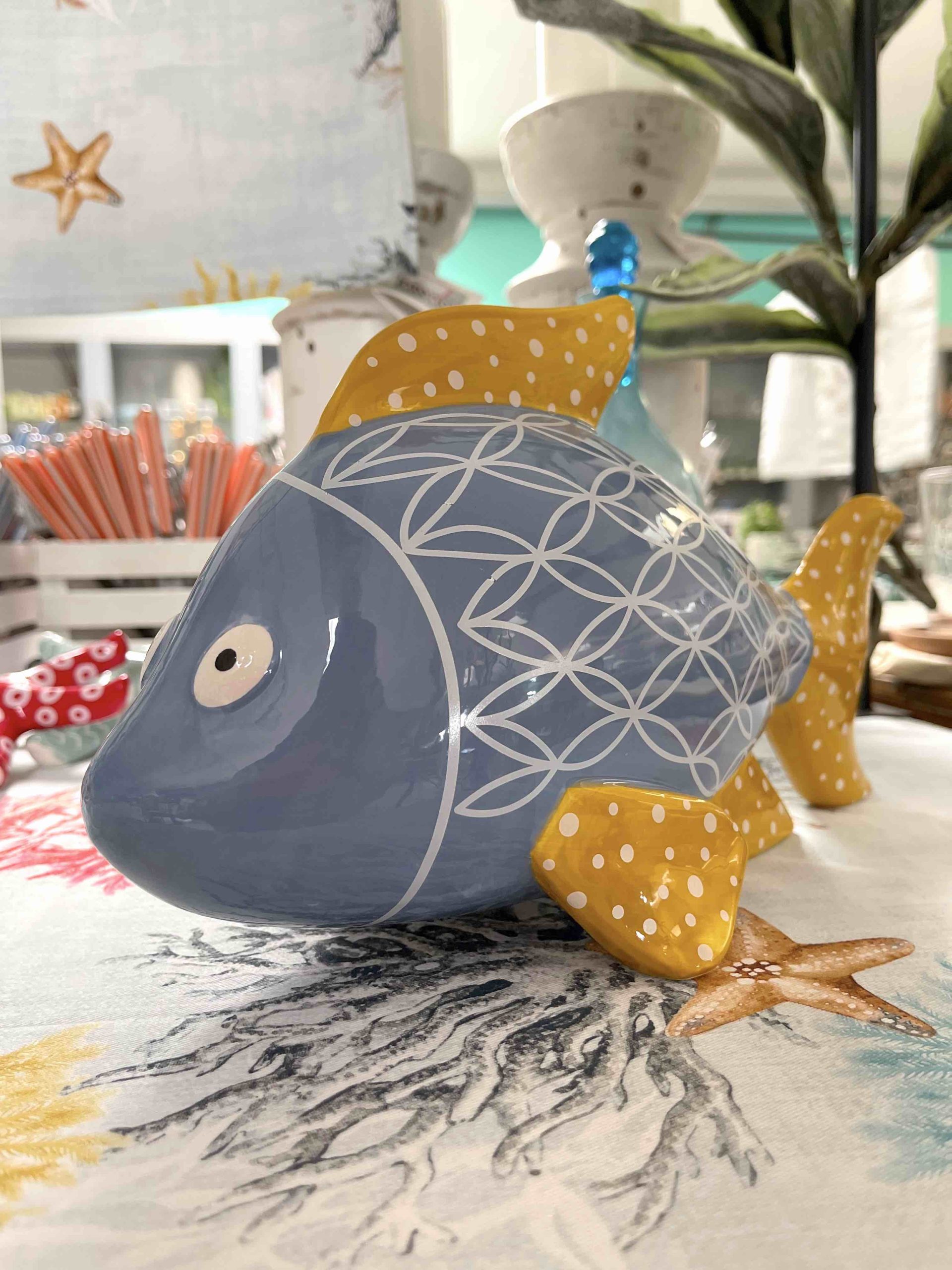 PESCE AZZURRO PINNE GIALLE