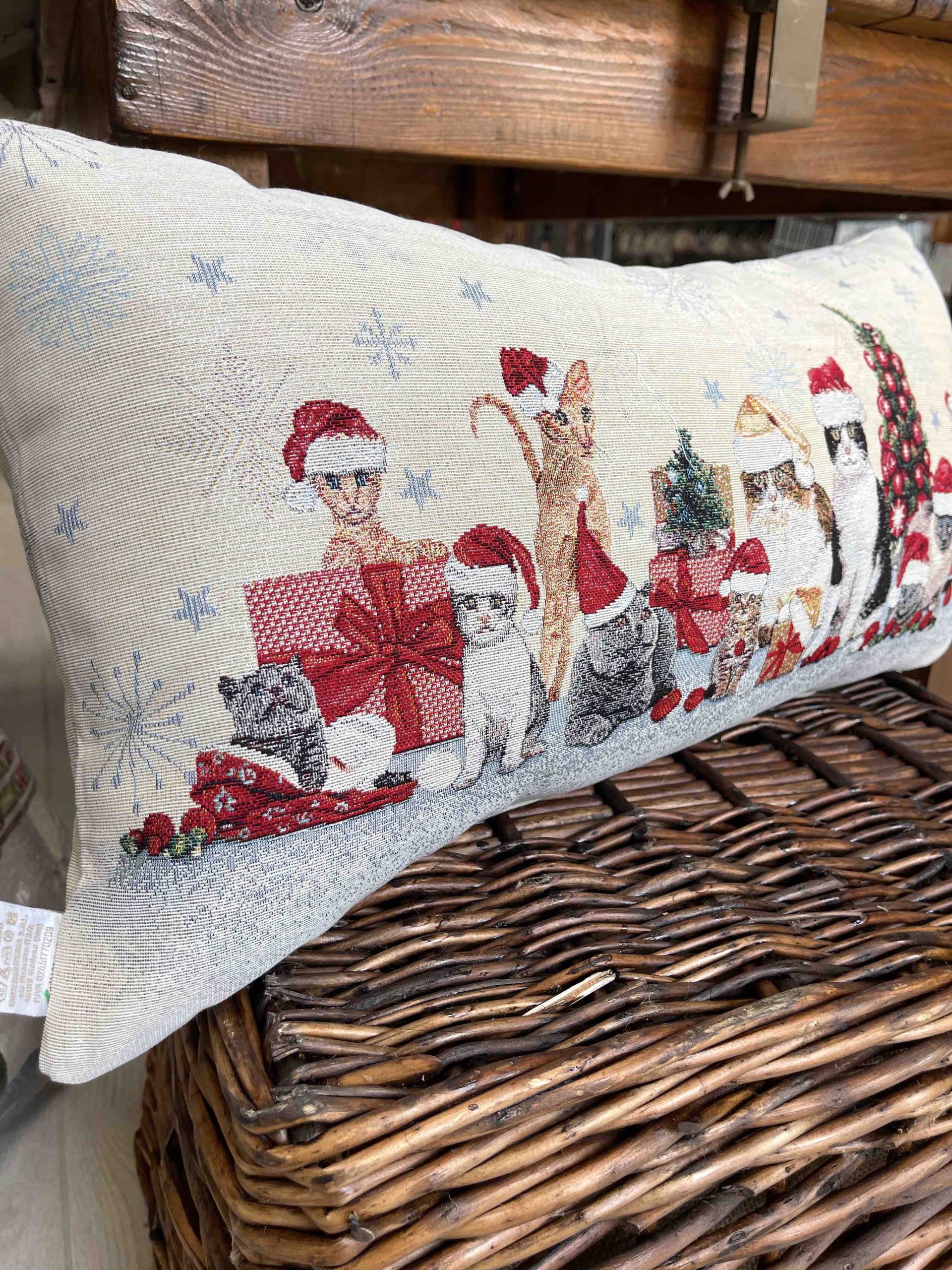 CUSCINO ARREDO GATTI NATALE RETT.