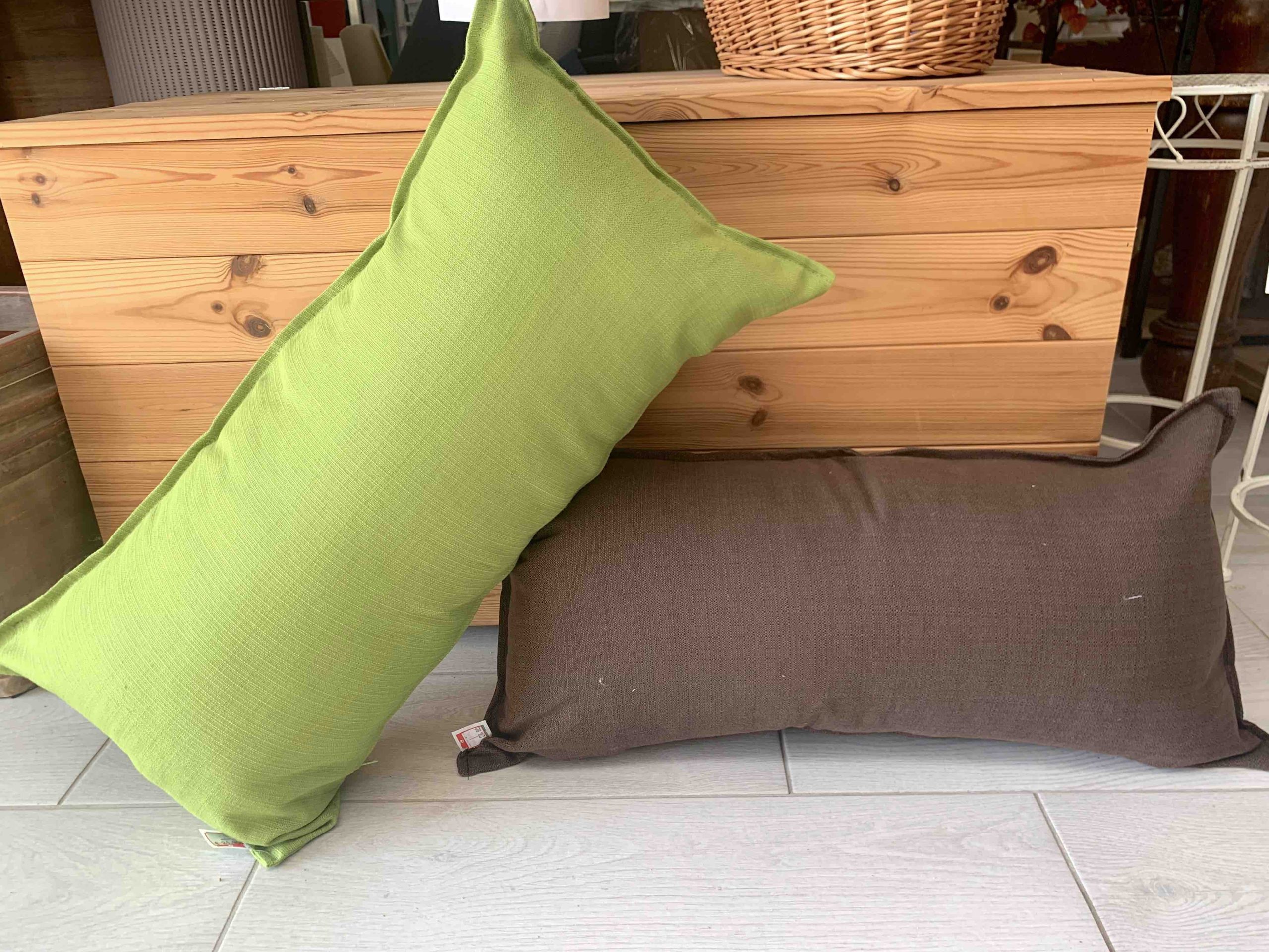 CUSCINO ARREDO RETTANGOLARE TINTA UNITA