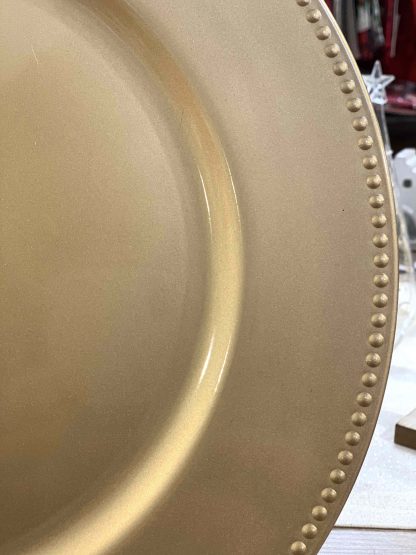 SOTTOPIATTO ORO CON BORDO IN RILIEVO
