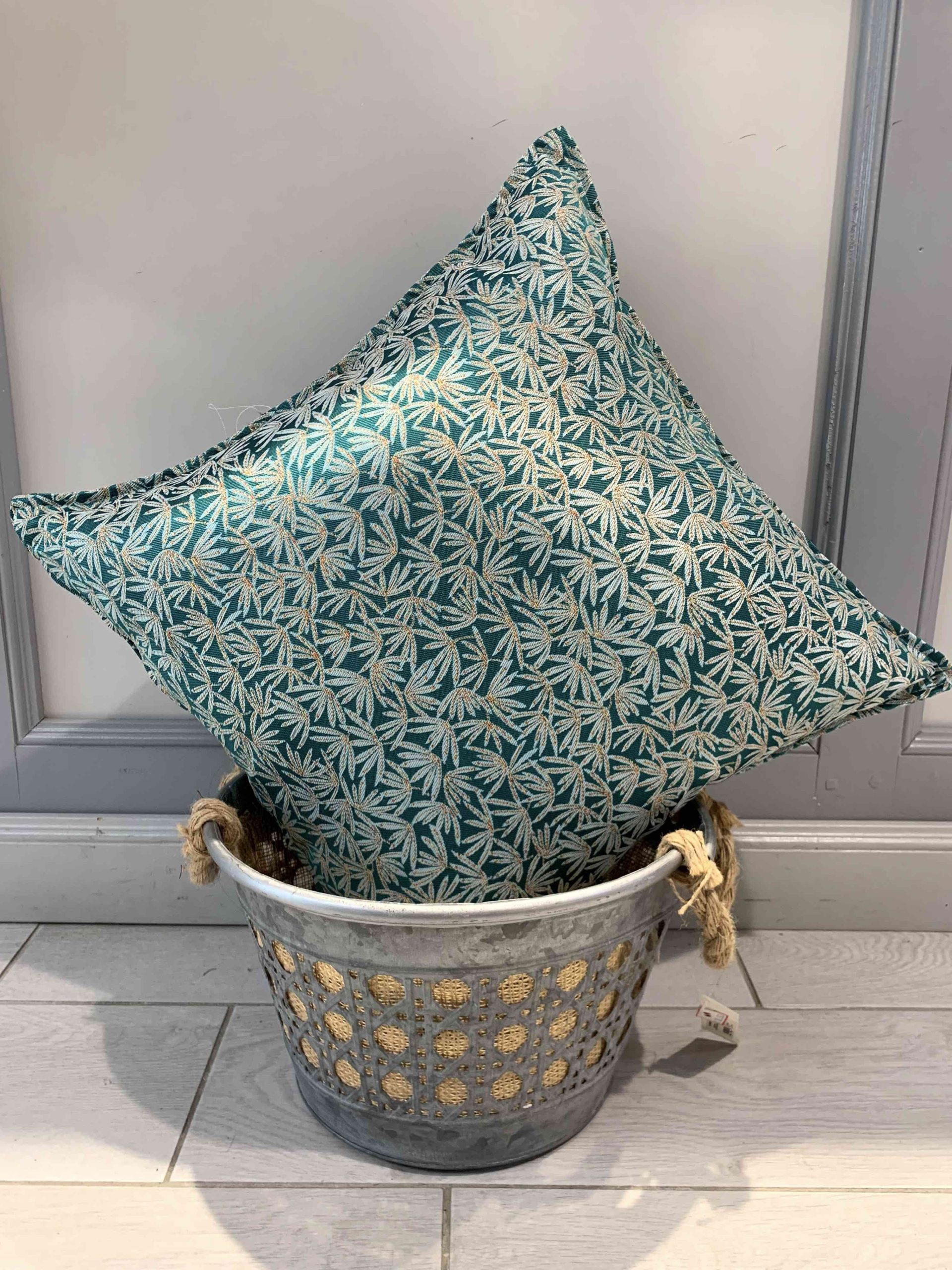 CUSCINO ARREDO AJEJE