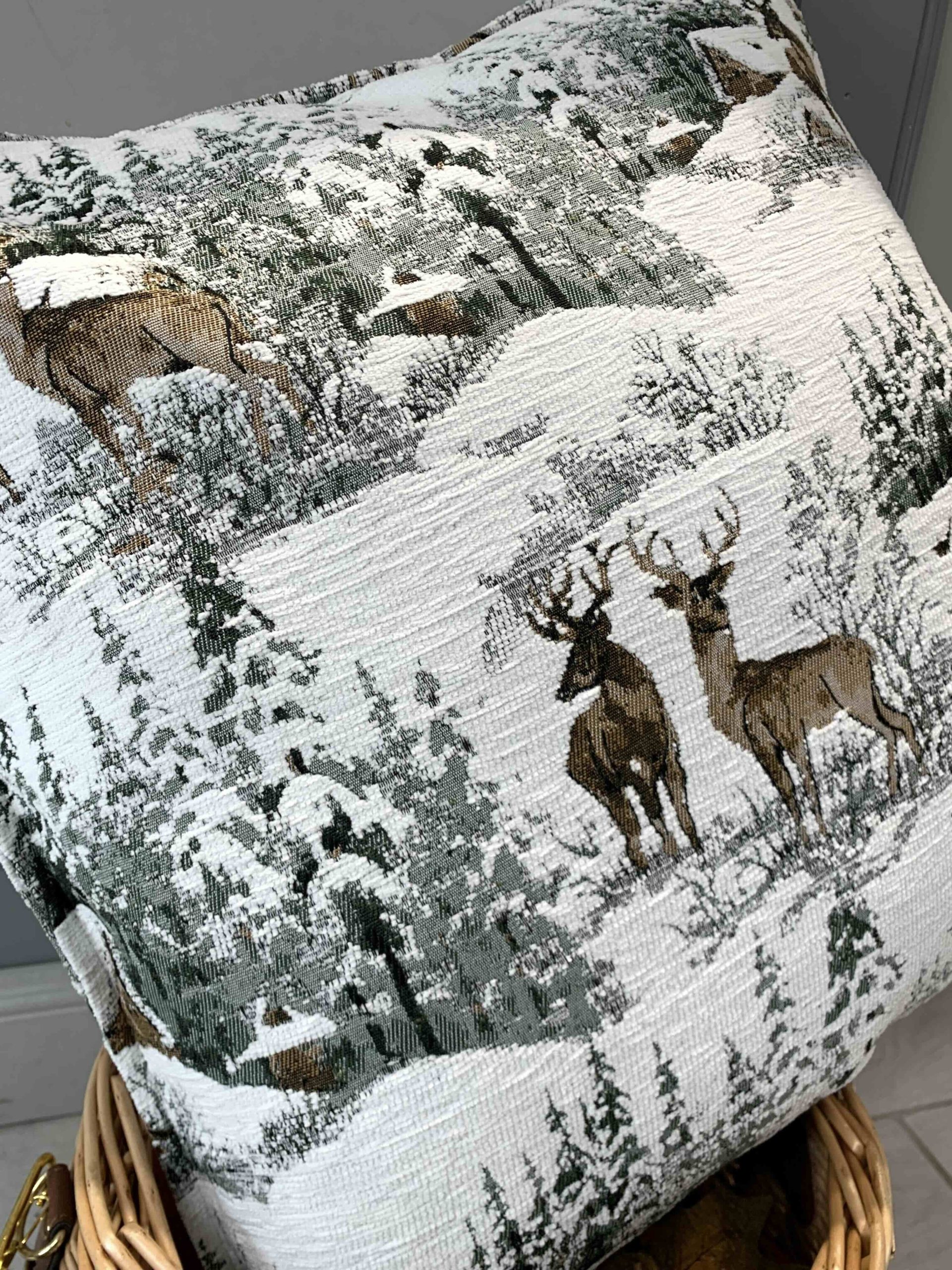 CUSCINO ARREDO INNEVATO CERVI