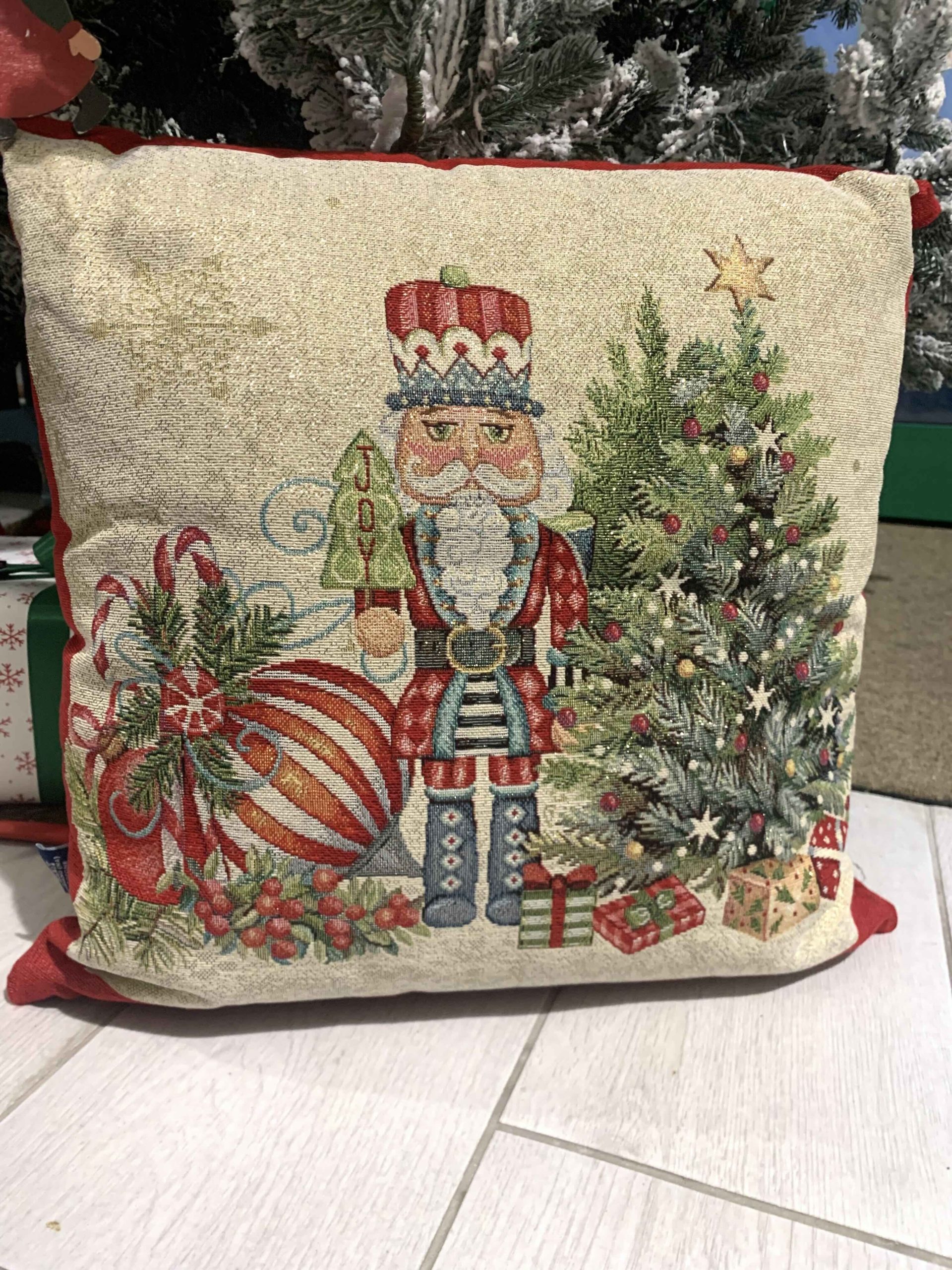 CUSCINO ARREDO CHRISTMAS SCHIACCIANOCI