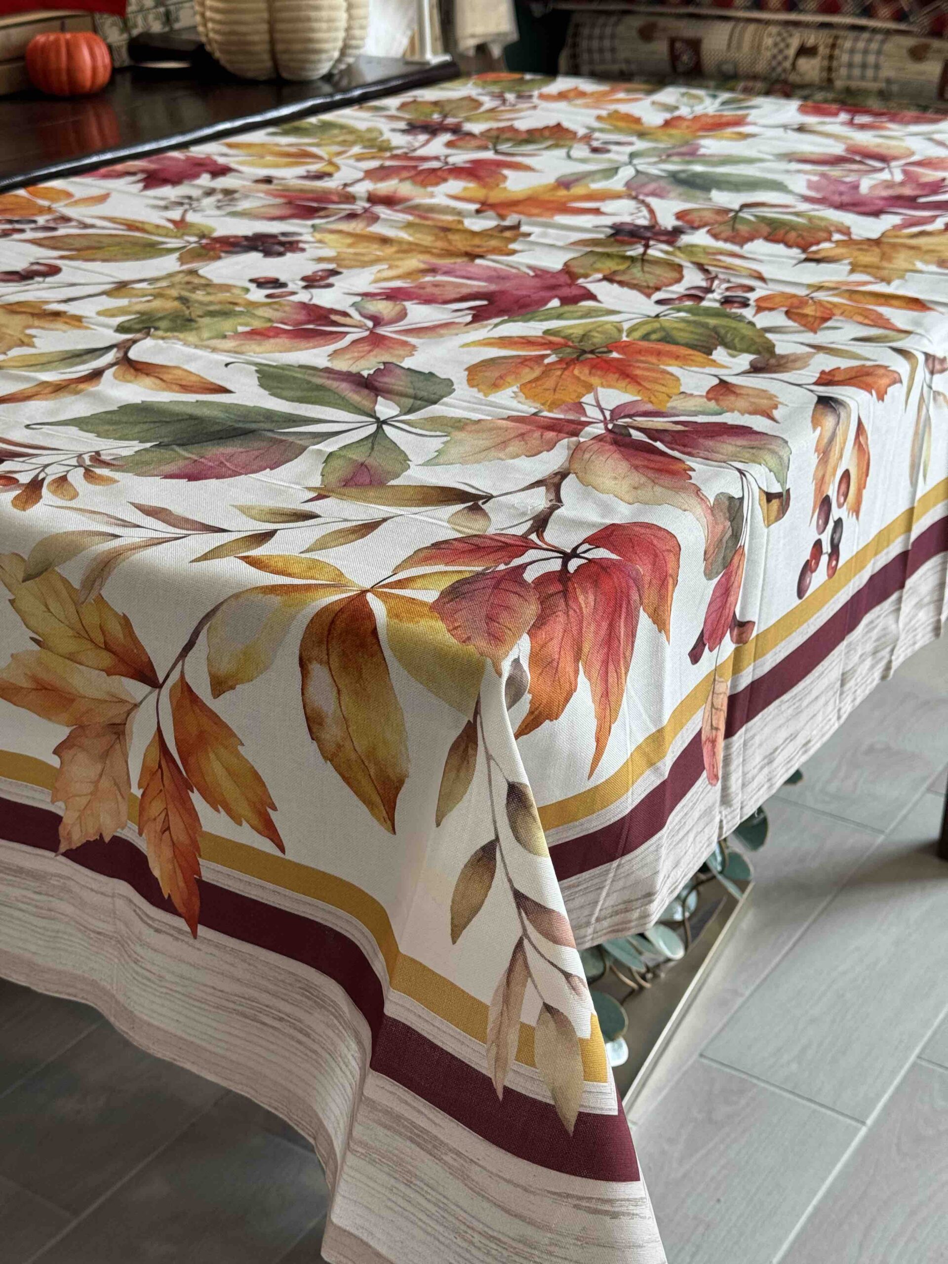 TOVAGLIA FOGLIE AUTUNNO