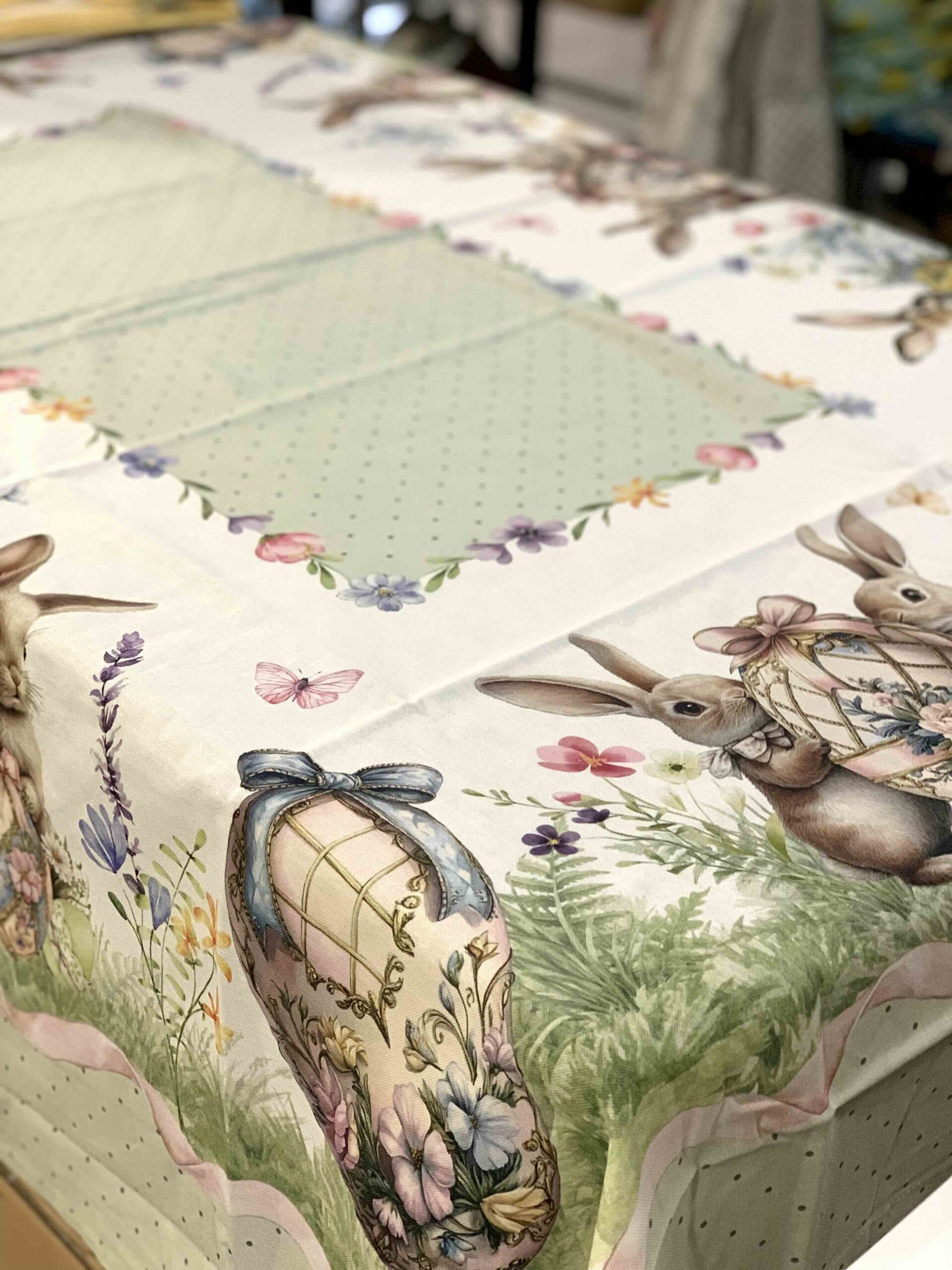 TOVAGLIA CONIGLIETTI GREEN RABBIT